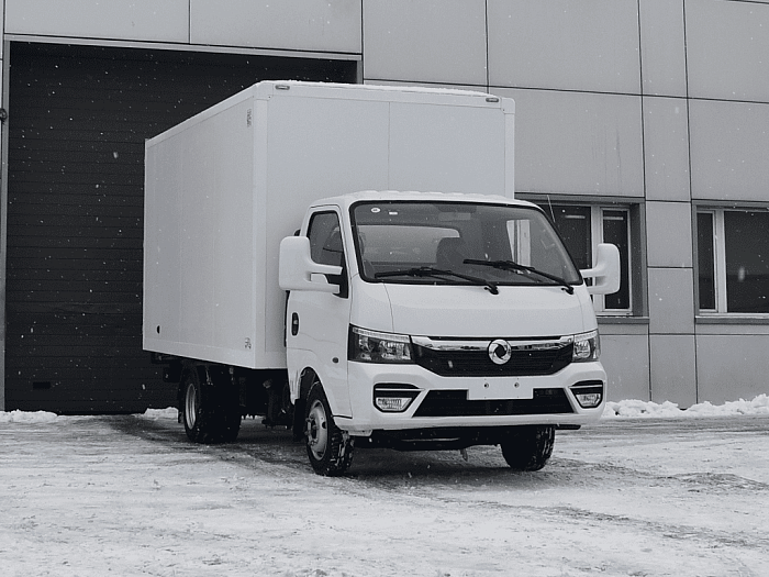 Изотермический фургон на шасси Junfeng Q35